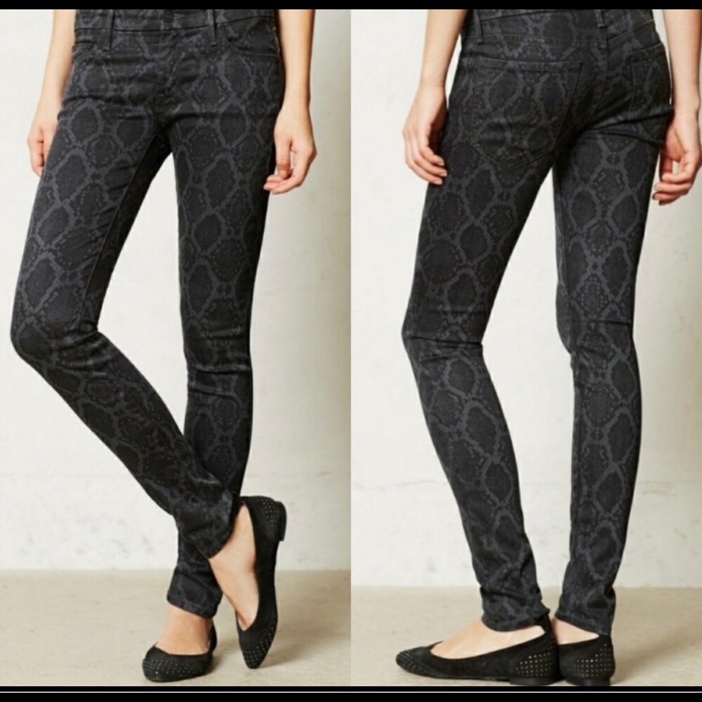 Mother the looker jeans size 28